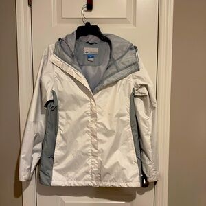 Columbia jacket with hood